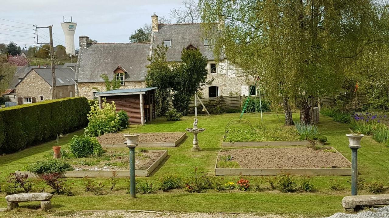 Bed and Breakfast Le Manoir De La Bigotiere Pleslin-Trigavou Exterior foto